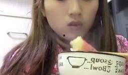 妍妍战神吃瓜,揭秘网络红人吃瓜背后的故事