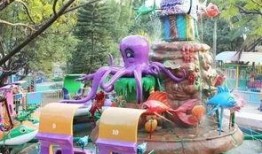 深圳花果山吃瓜,夏日消暑吃瓜新地标