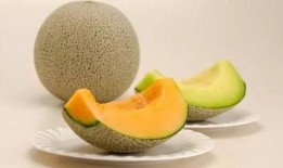 吃蜜瓜突然好苦